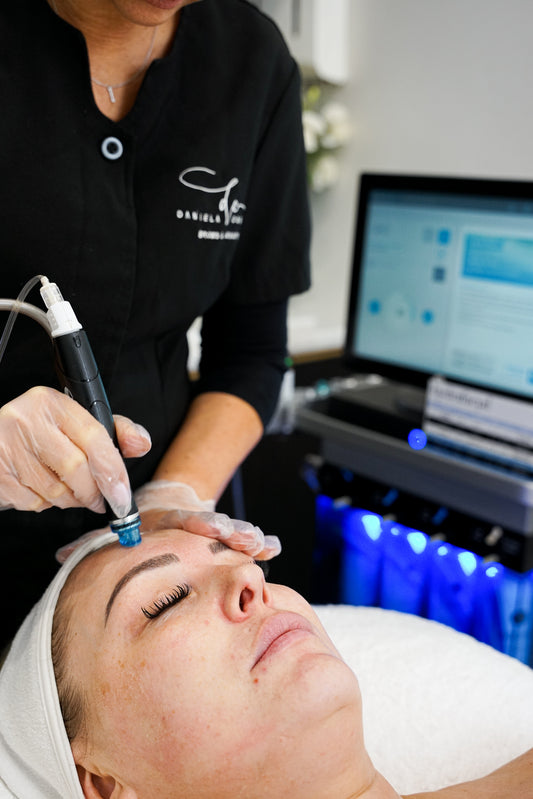 Buy 3 x Deluxe Hydrafacial get 1 FREE